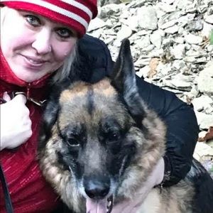 Meet your Posher, Constance